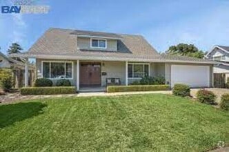 Building Photo - 11718 Ladera Dr