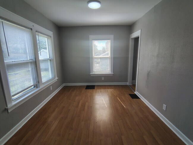 Foto del edificio - 514 Sheridan St