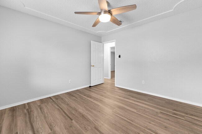 Foto del edificio - 5309 Lansingford Trail