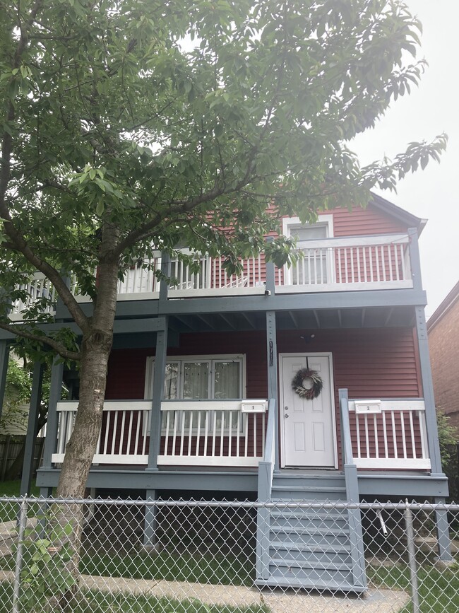 2nd floor unit - 1716 Dodge Ave