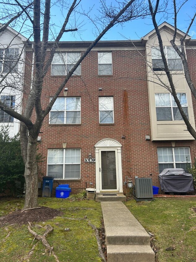 10139 Reprise Dr, Rockville, MD 20850 Townhome Rentals in Rockville
