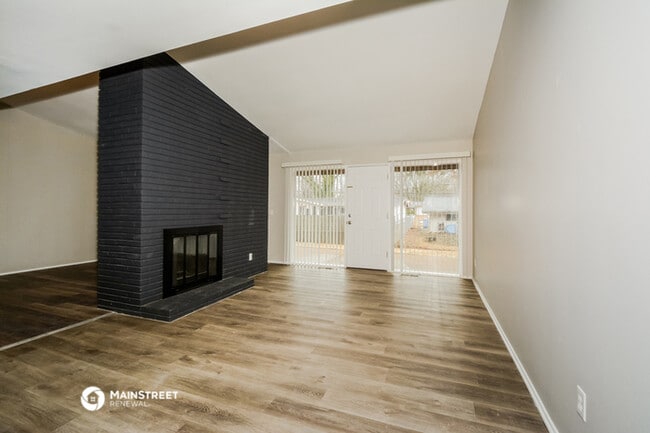 Building Photo - 3070 Newgate Dr