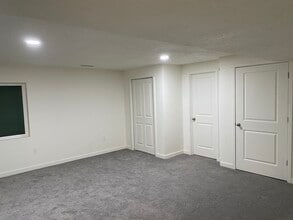 Building Photo - 1102 Dogwatch Dr