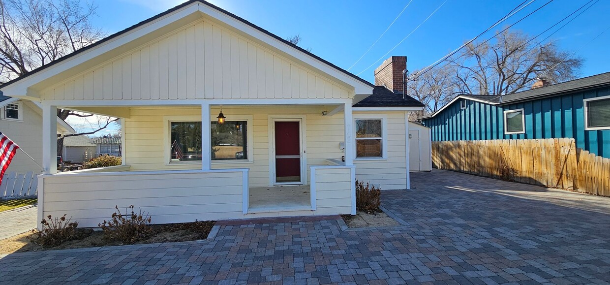 Primary Photo - 3 Bedroom 1.5 Bath Old Southwest Reno Home...