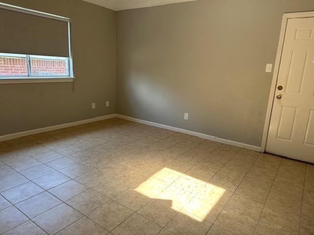 Building Photo - 1042 Kim Ln