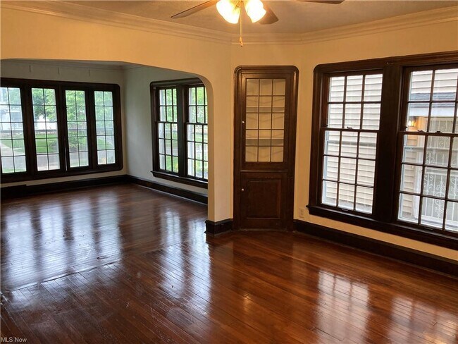 Foto del edificio - 3627 Lindholm Rd