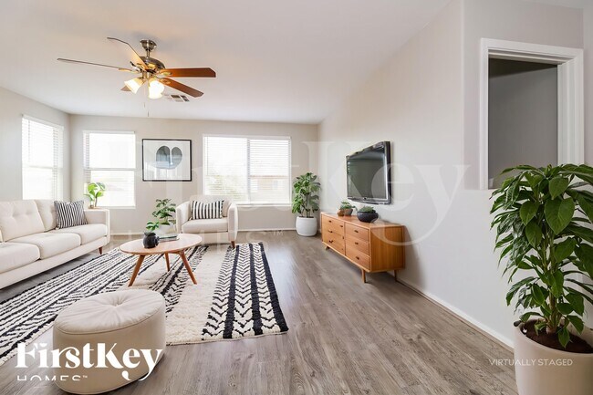 Building Photo - 11919 W Scotts Dr