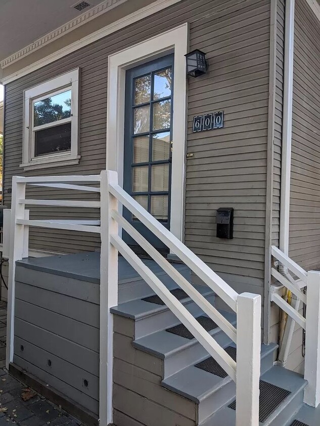 Foto principal - 600 Hamilton Ave