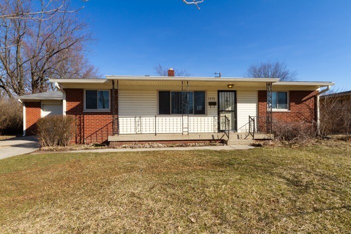 Primary Photo - 5618 E 40th St