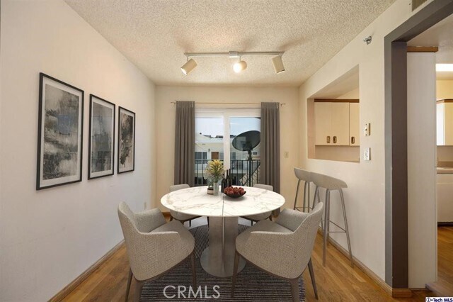 Foto del edificio - 520 N Louise St