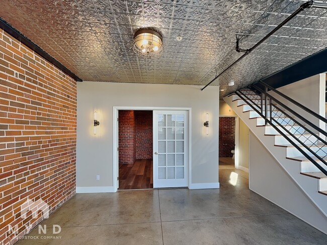 Building Photo - 1515 N Ogden St