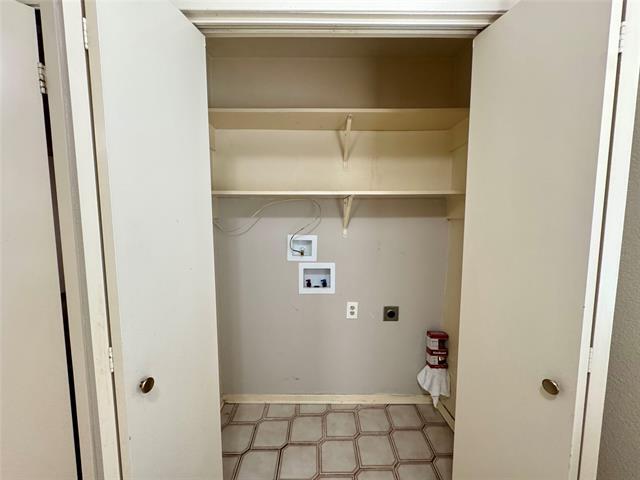 Foto del edificio - 419 Shady Brook Dr