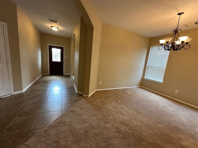 Building Photo - For Lease | 4 Bed, 2.5 Bath | 2,587 Sq Ft ...