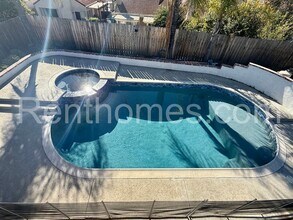 Building Photo - 23835 Cork Oak Cir