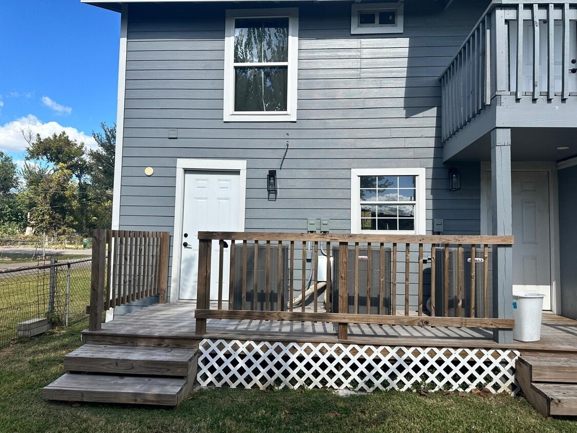 Foto principal - 7212 Corpus Christi St