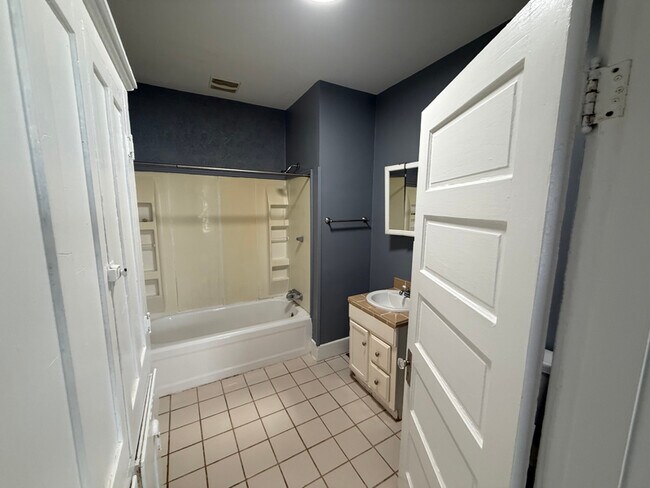 Foto del edificio - 1102 S 7th St