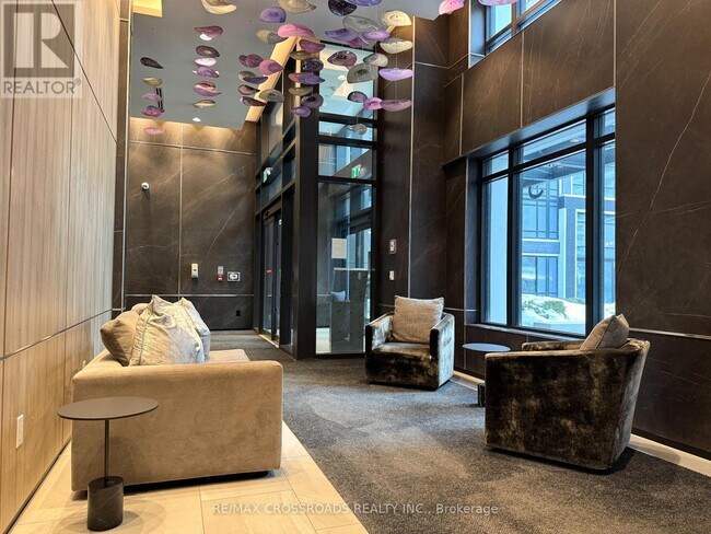 Photo du bâtiment - 5 Mabelle Ave