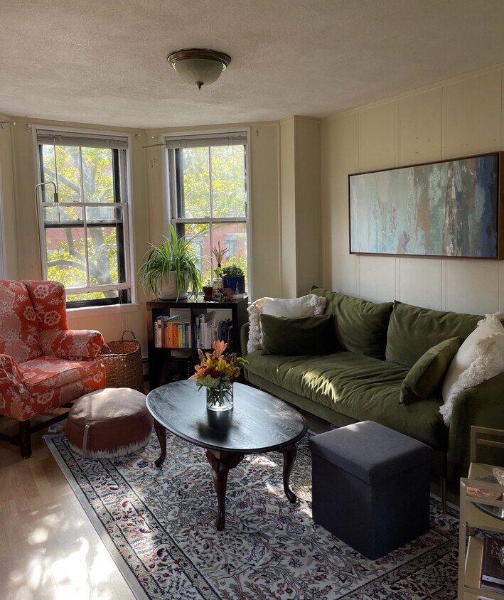 Primary Photo - 305 Shawmut Ave