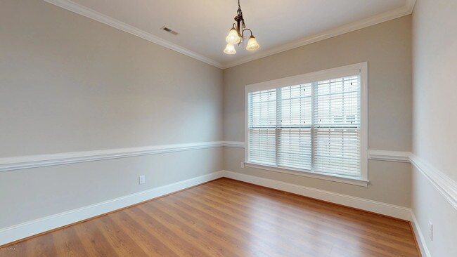 Building Photo - 3800 Nantucket Rd