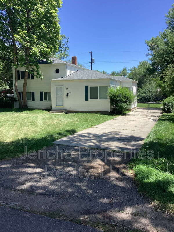 Photo - 2662 Lamar Street