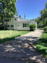 Building Photo - 2662 N Lamar St