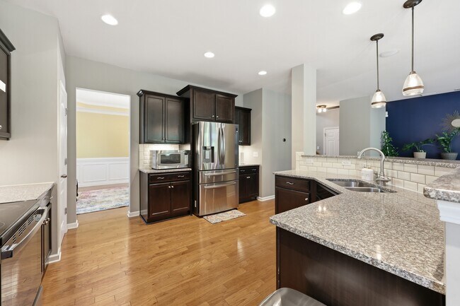 Foto del edificio - 10580 Skipping Rock Ln NW