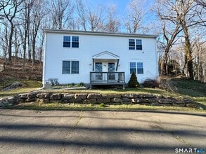 Building Photo - 154 E Main St