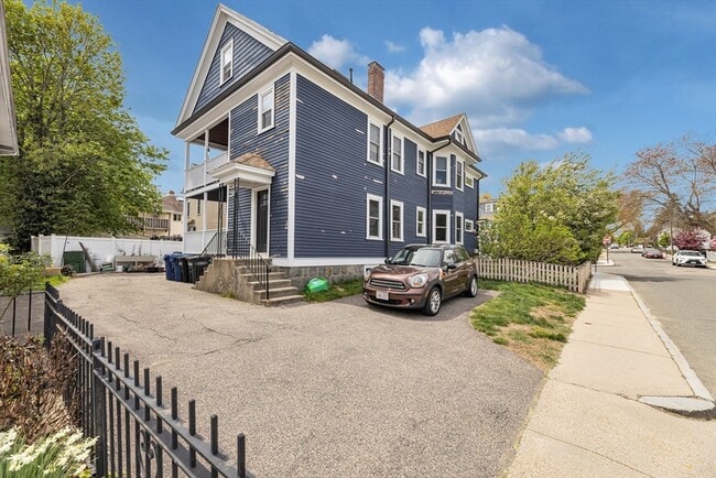 Foto del edificio - 248 Roslindale Ave