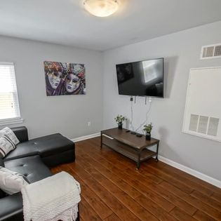 Foto del edificio - 4520 N Rampart St