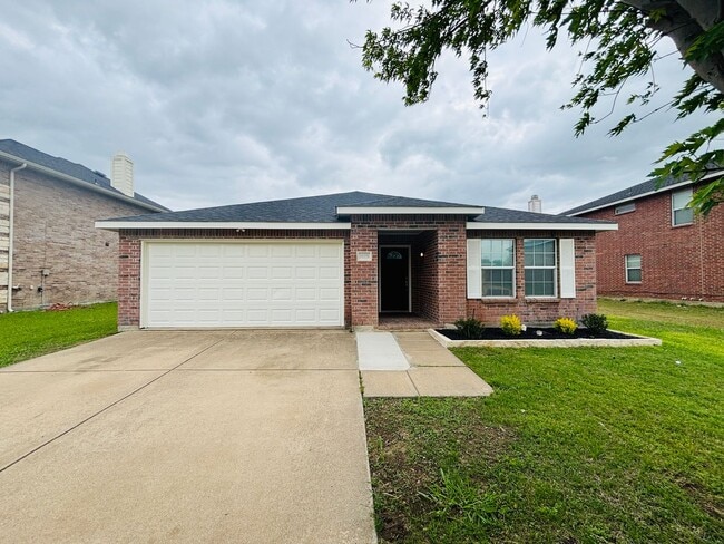 Spacious and Beautifully Maintained Arlington Home in Harris Ridge - Spacious and Beautifully Maintained Arlington Home in Harris Ridge
