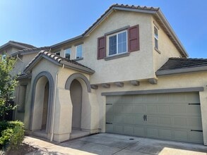 Building Photo - 1240 Landmark Cir