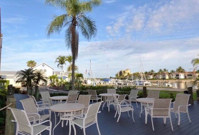 Building Photo - 3170 Matecumbe Key Rd