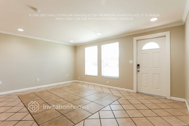 Foto del edificio - 4947 Live Oak Dr