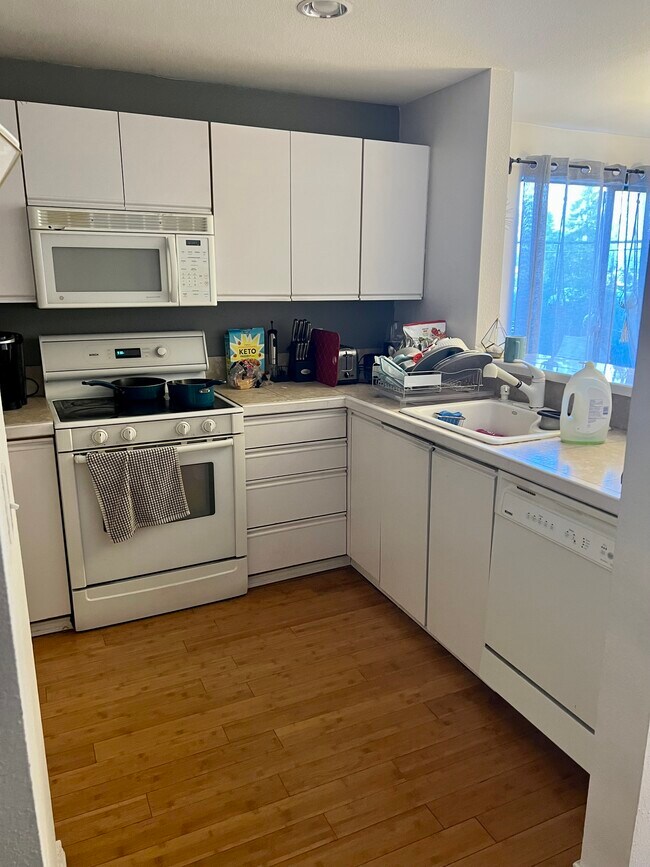 Foto del edificio - 3256 SW Avalon Way
