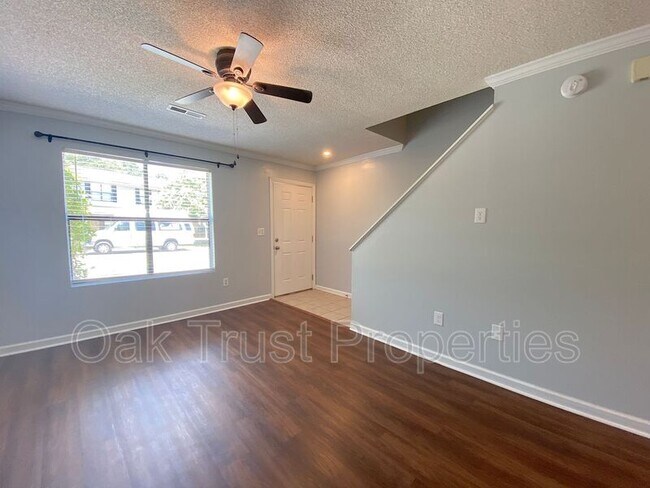 Photo - 6279 Lucille Dr Townhome