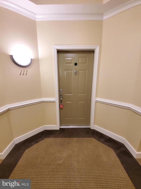 Foto del edificio - 2115 Ganton Green