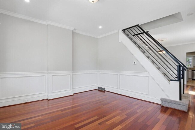 Foto del edificio - 54 Jefferson Ave