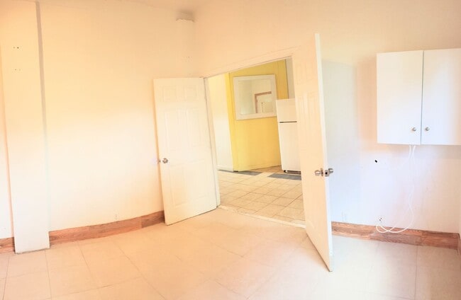 Building Photo - 47563 Ahilama