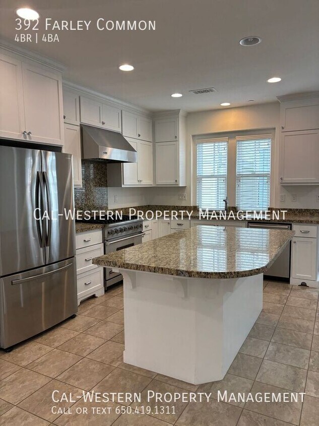 Photo - 392 Farley Common-