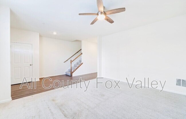 Foto del edificio - 3302 Trillium Cir