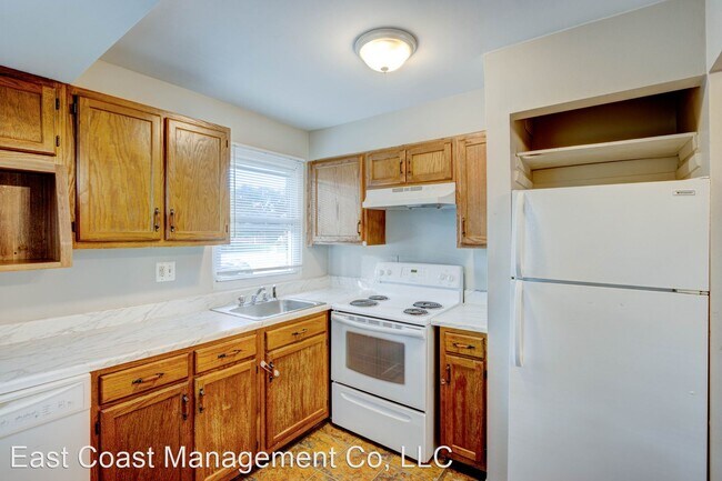 Building Photo - 2 br, 1 bath House - 6425 Walther Ave Cond...