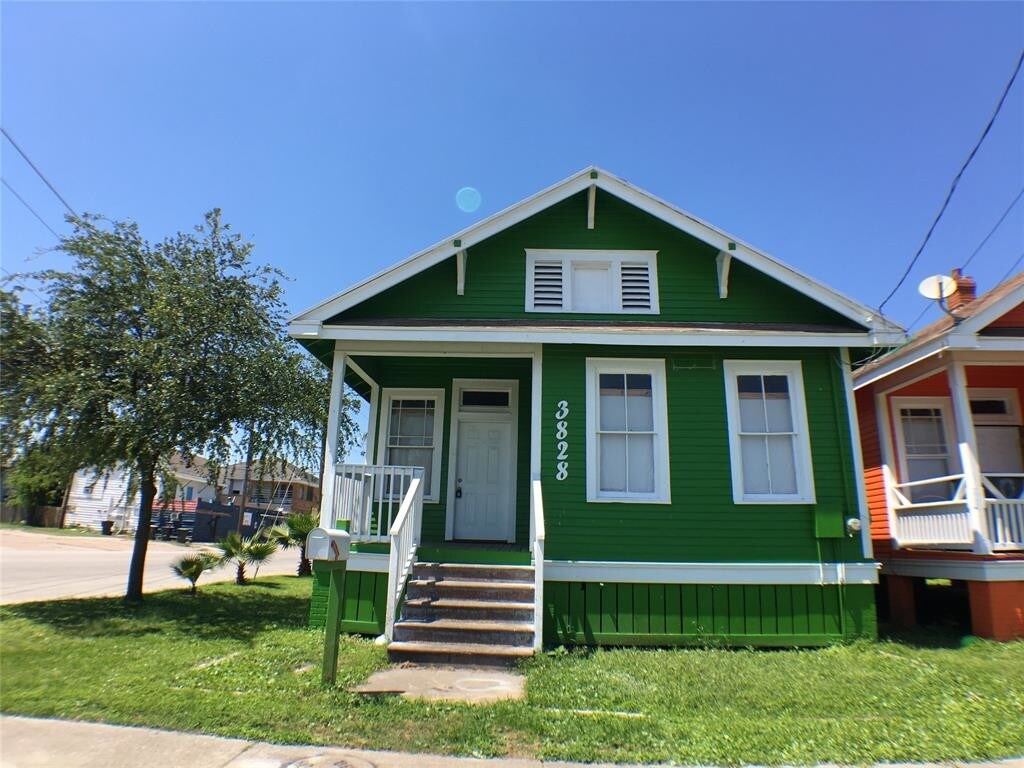Foto principal - 3824 Avenue M 1/2