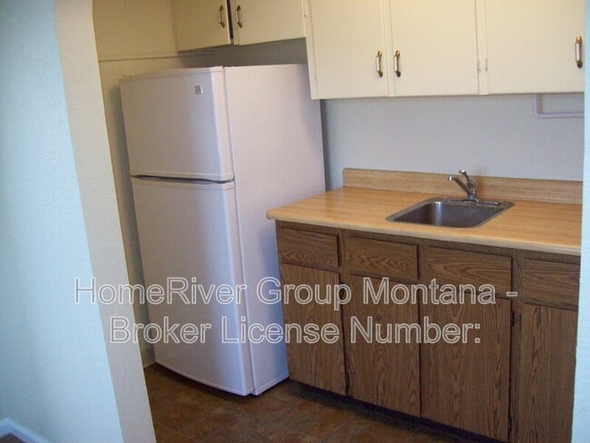 Building Photo - 2326 S Higgins Ave