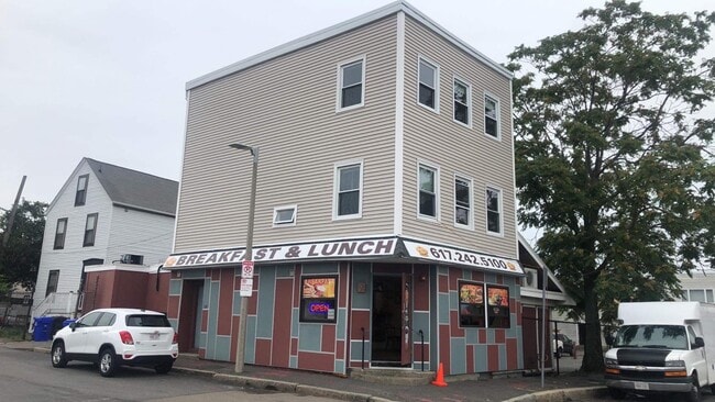 Building Photo - 78 Arlington Ave