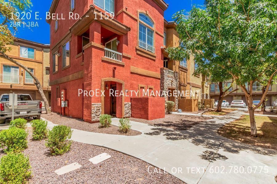 Primary Photo - 2 Bedroom 2.5 Bathroom Townhome w/garage i...