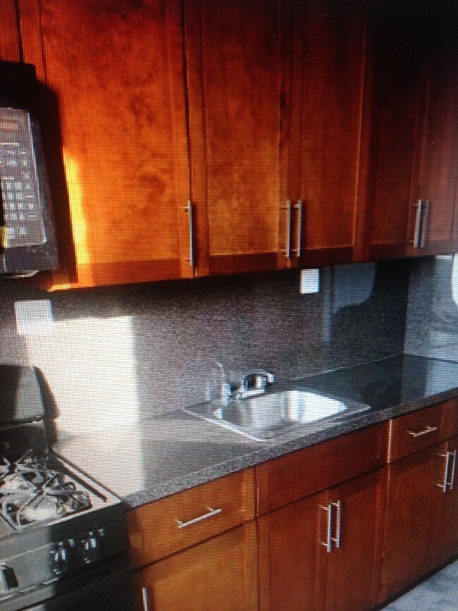 Building Photo - 401 Schenectady Ave
