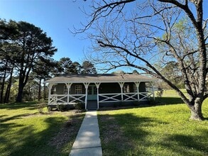 Building Photo - 680 Mockingbird Hills Dr