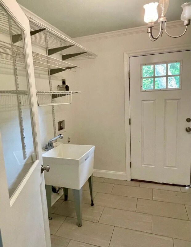 Foto del edificio - 1531 E 53rd St