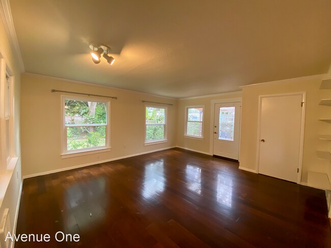 Building Photo - 1 br, 1 bath House - 12211 47th Ave. S.