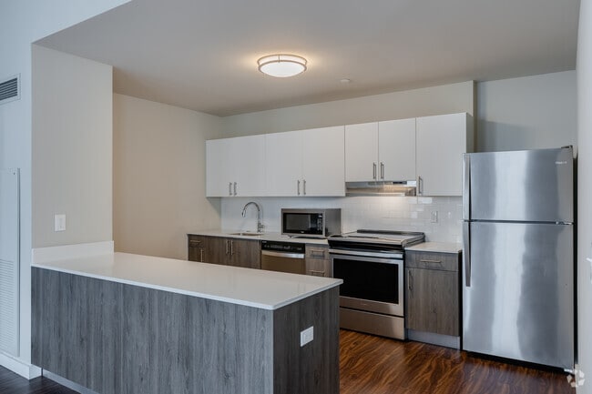 Interior Photo - 1530 Chestnut